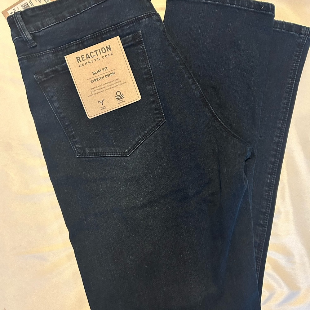 NWT Kenneth Cole Reaction Blue Jeans